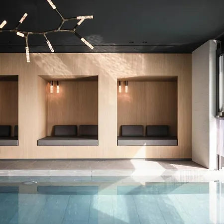 Belvedere Hotel 4*